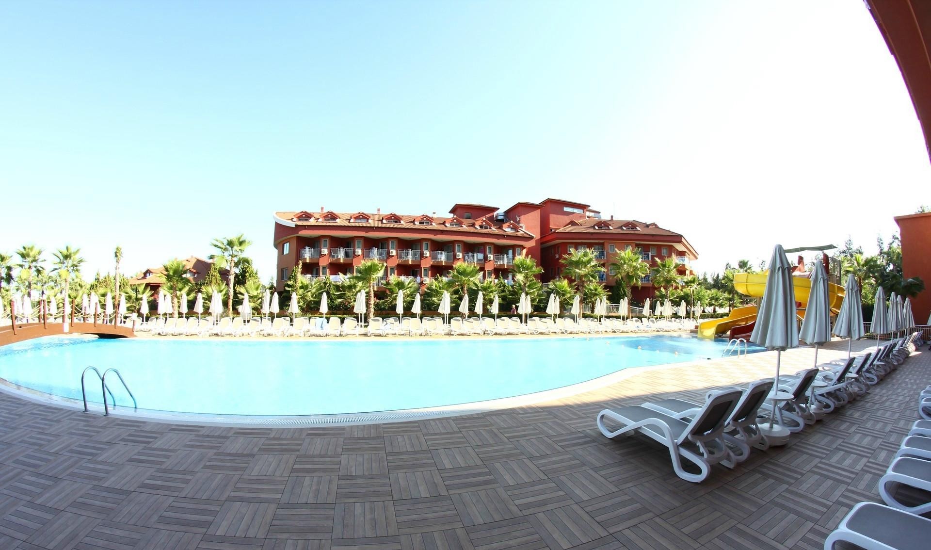 Club Side Antalya Pool Area