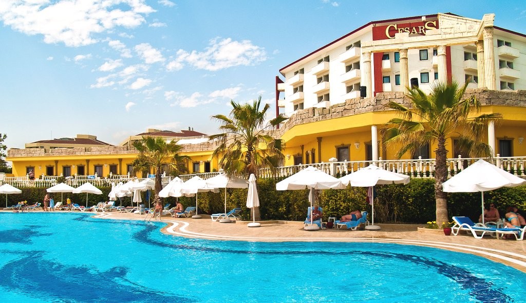 Cesars Side Resort Antalya Pool
