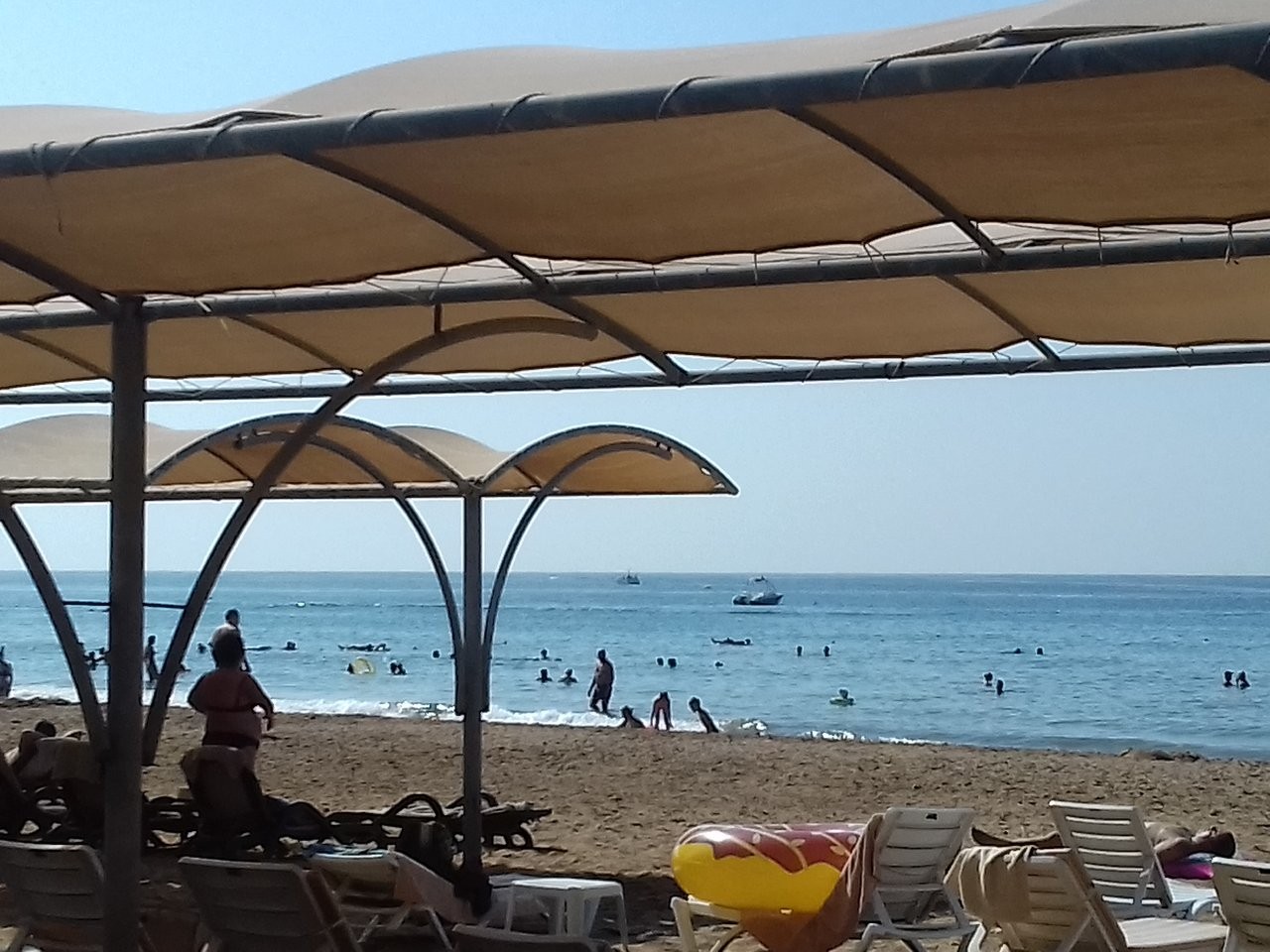 cheap resort hotels to Spend holiday with family