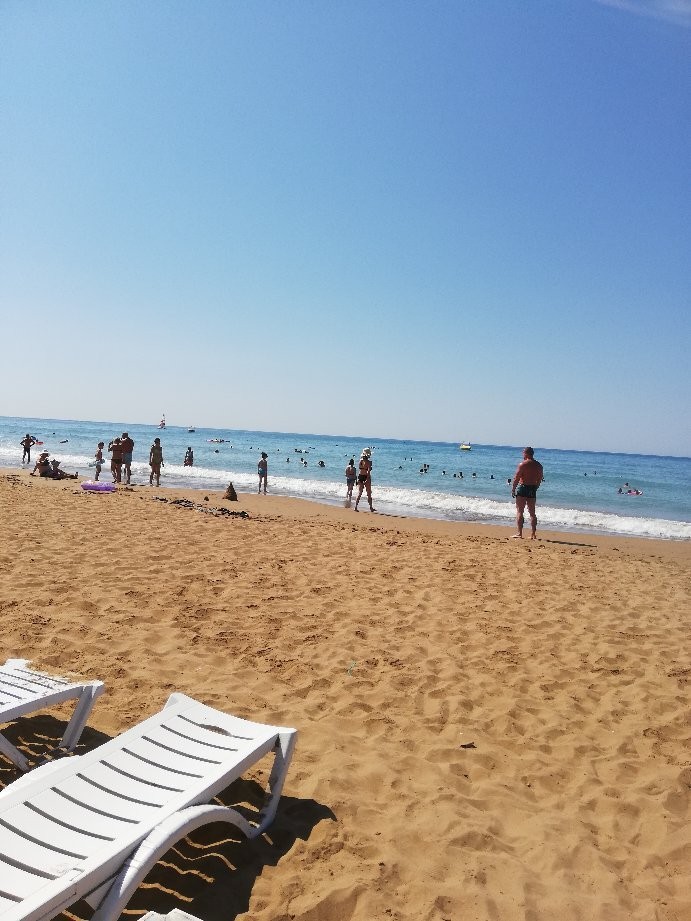 cheap resort hotels to Spend holiday with family