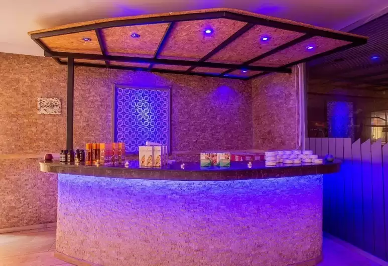 cheap resort hotels to Spend holiday with family