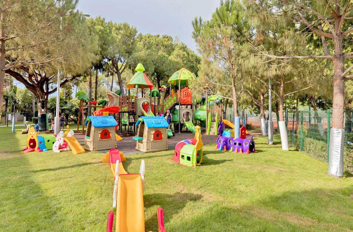 cheap resort hotels in Turkey to Spend holiday with family