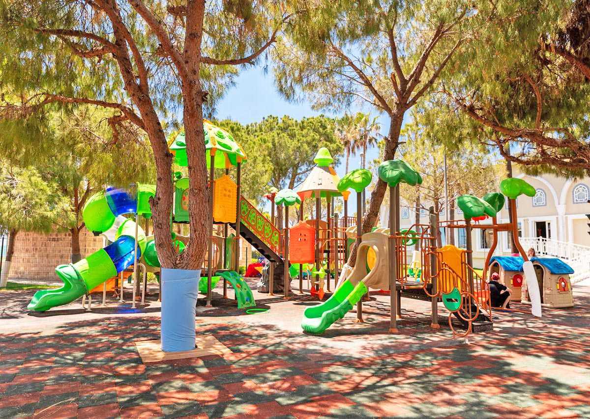 cheap resort hotels in Turkey to Spend holiday with family