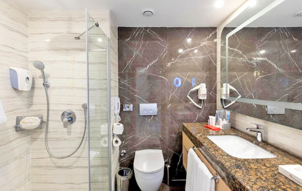 cheap resort hotels in Turkey to Spend holiday with family