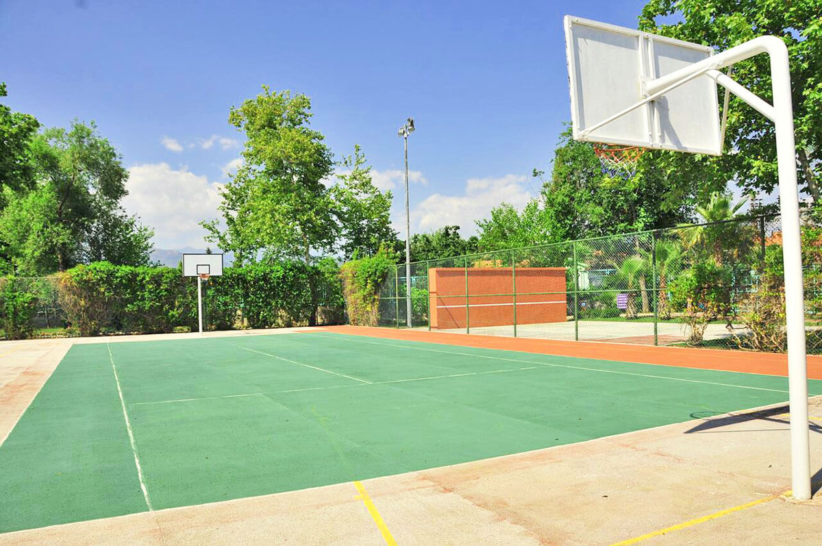 cheap resort hotels in Turkey to Spend holiday with family