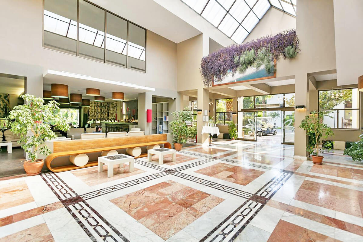 cheap resort hotels in Turkey to Spend holiday with family