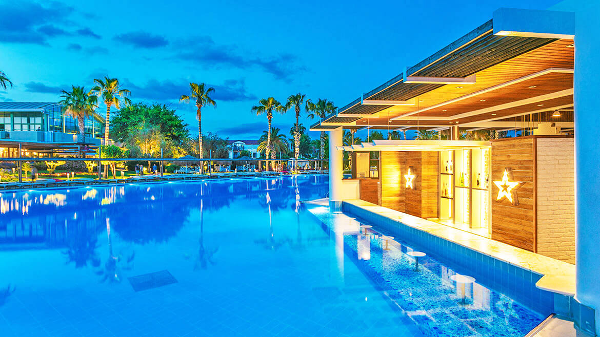 cheap resort hotels in Turkey to Spend holiday with family