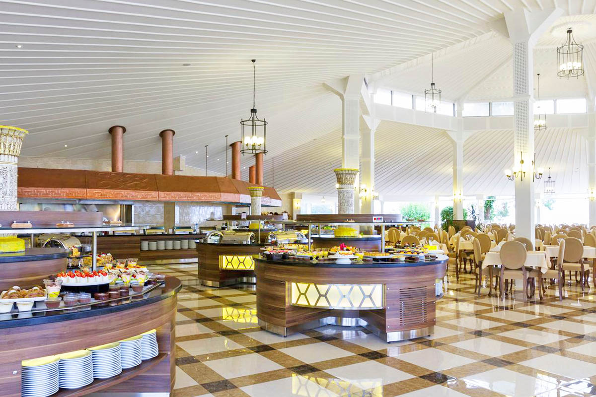 cheap resort hotels to Spend holiday with family