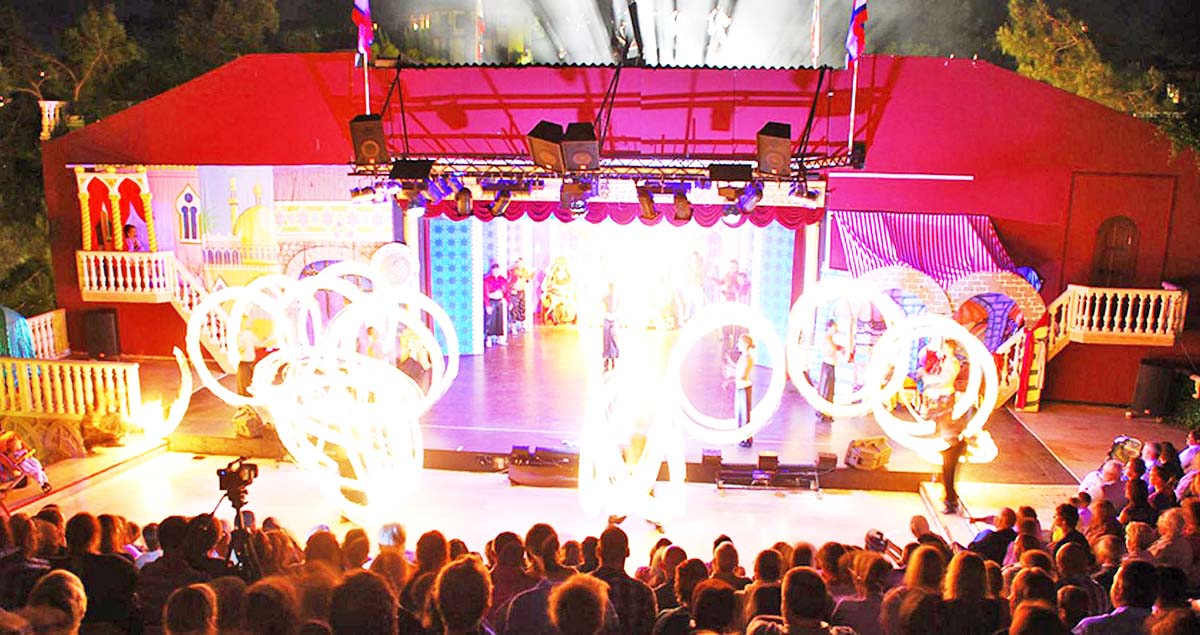 cheap resort hotels to Spend holiday with family