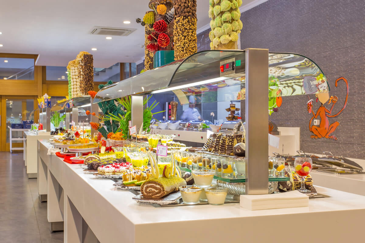 cheap resort hotels to Spend holiday with family