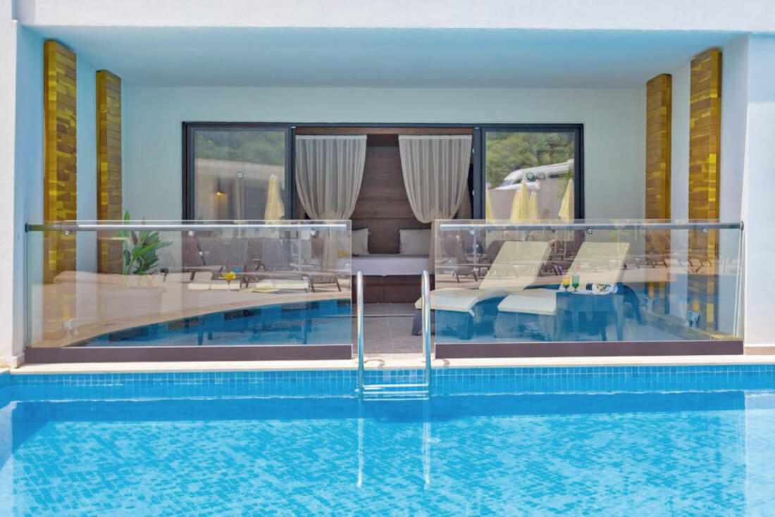 cheap resort hotels to Spend holiday with family