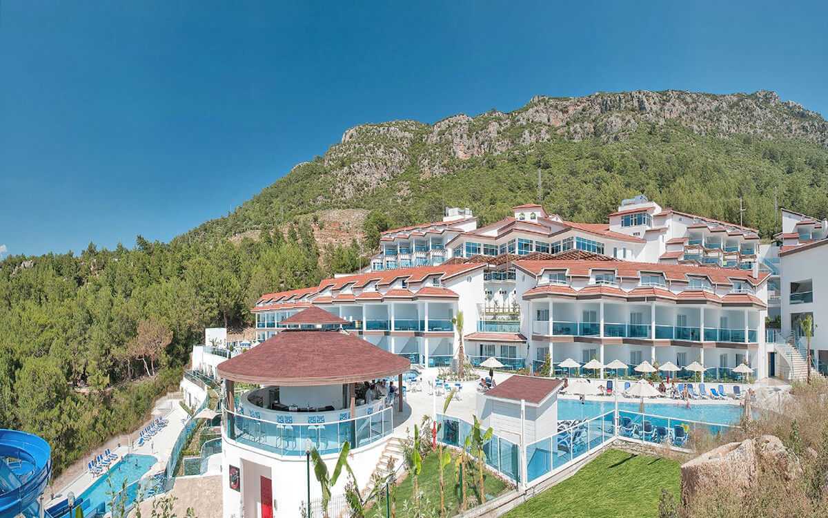 cheap resort hotels in Turkey to Spend holiday with family