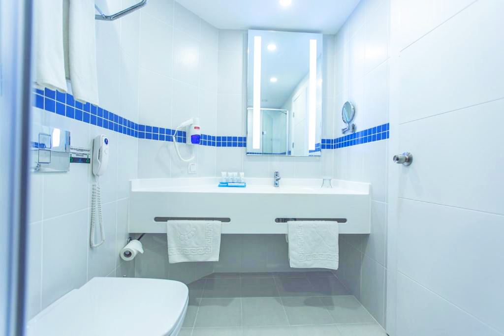 cheap resort hotels in Turkey to Spend holiday with family