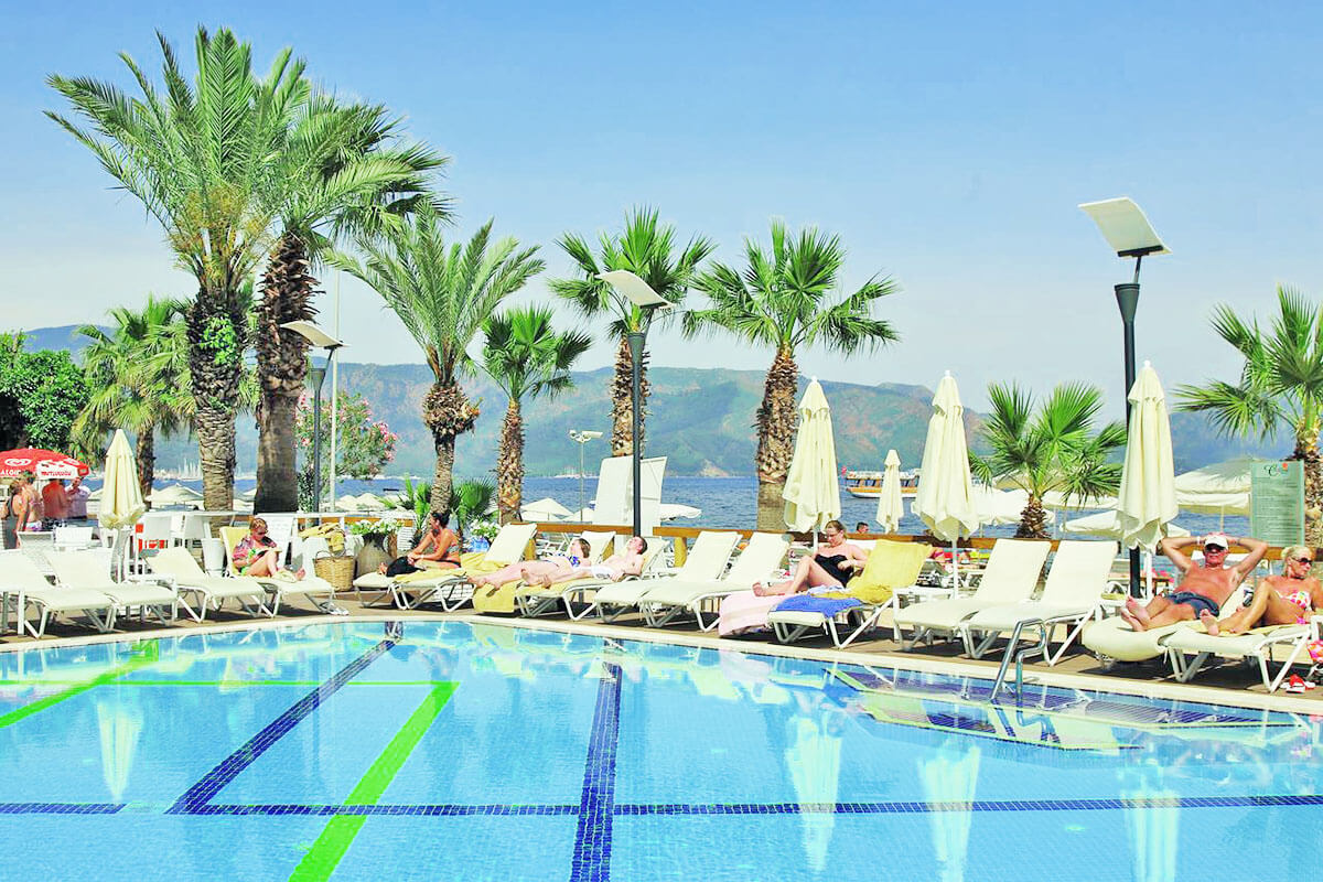 cheap resort hotels in Turkey to Spend holiday with family