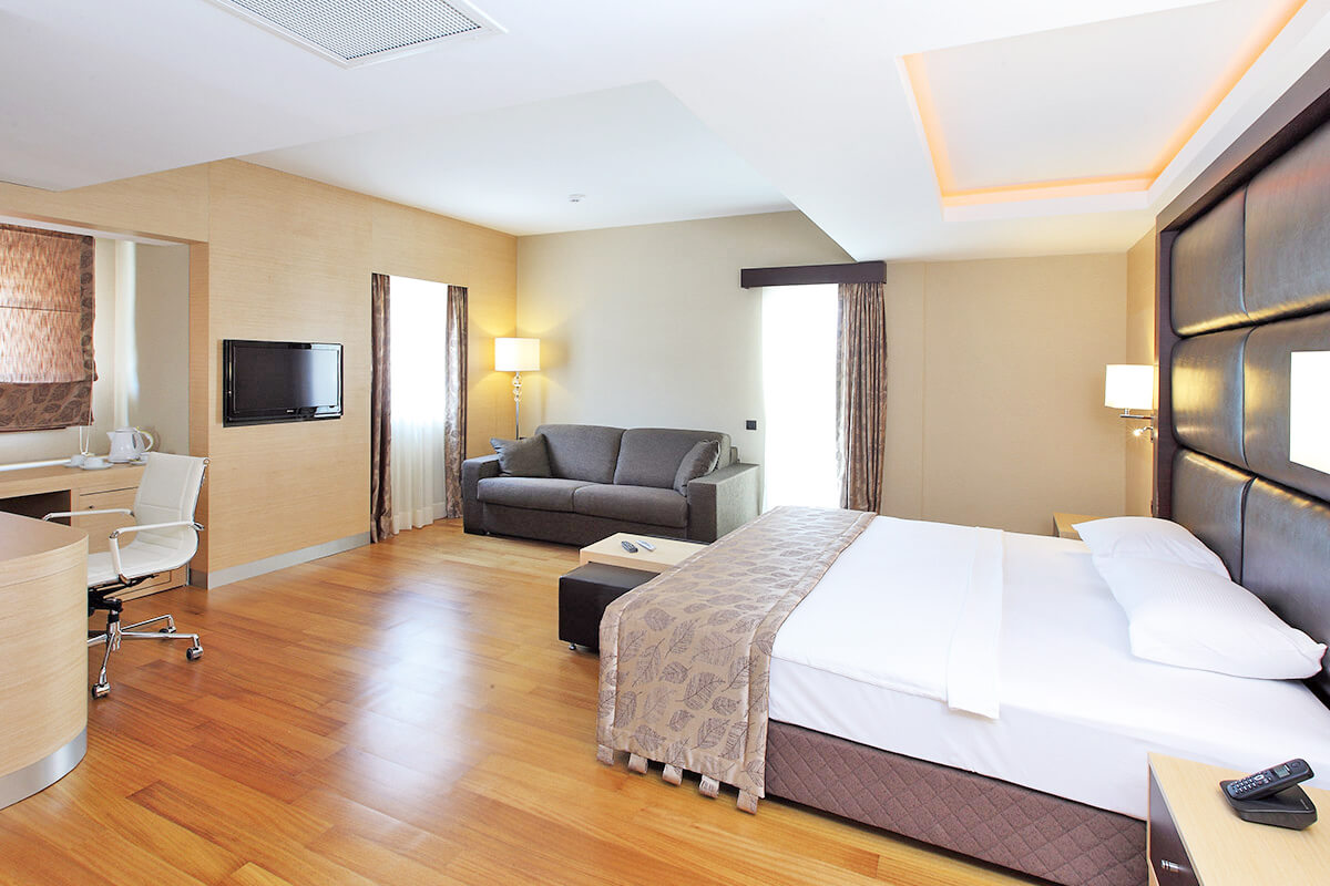 cheap resort hotels in Turkey to Spend holiday with family