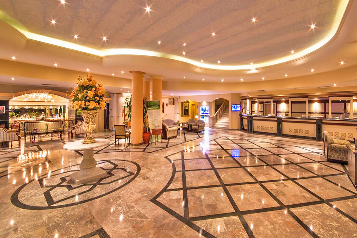 cheap resort hotels in Turkey to Spend holiday with family