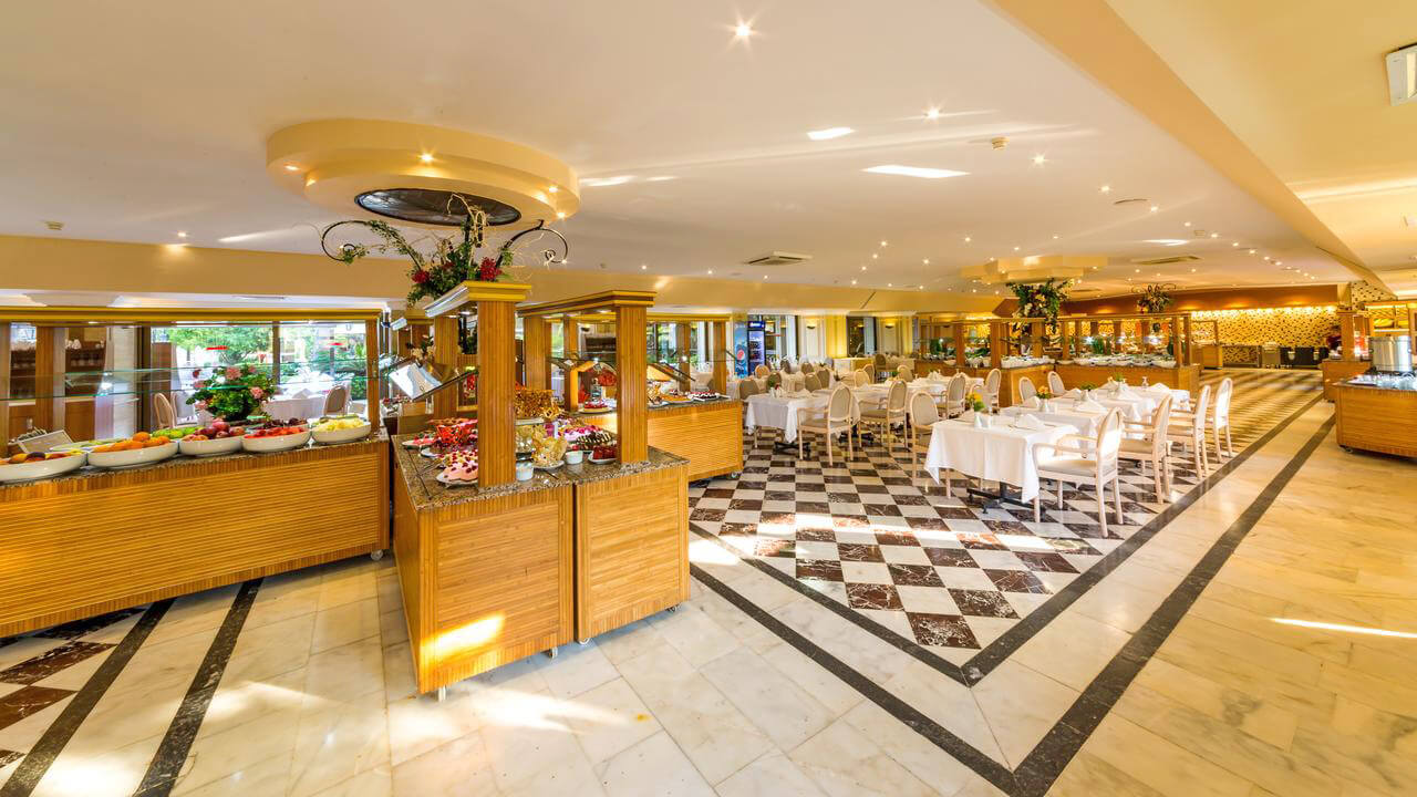 cheap resort hotels in Turkey to Spend holiday with family