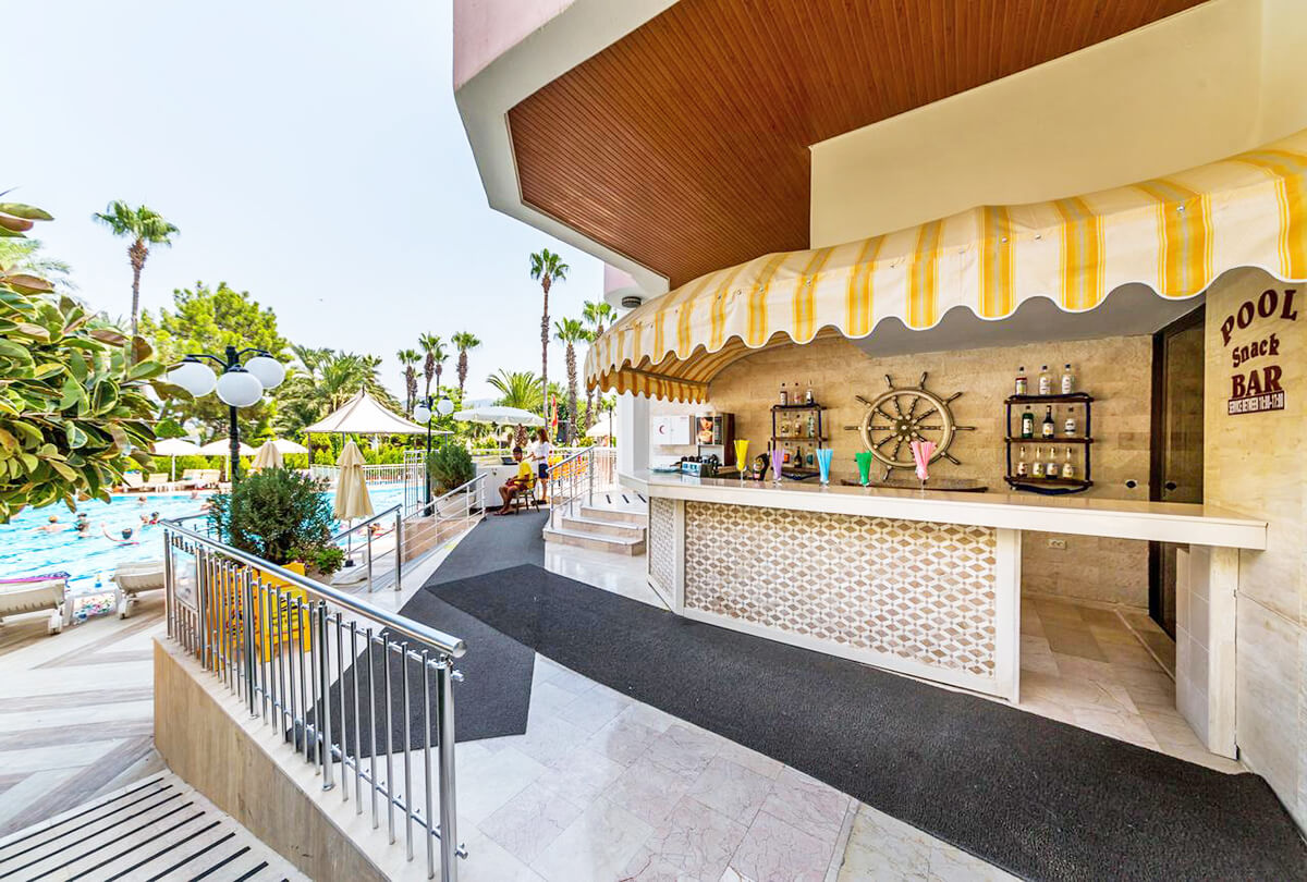 cheap resort hotels in Turkey to Spend holiday with family