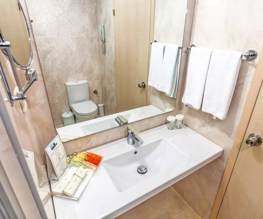 cheap resort hotels in Turkey to Spend holiday with family