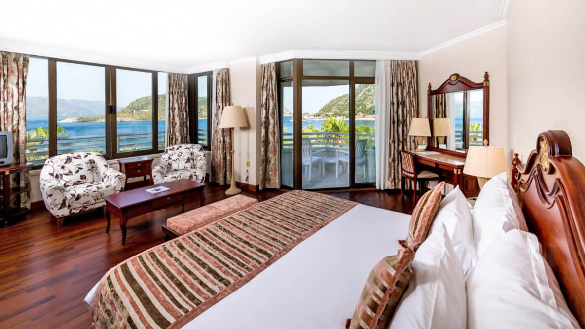 cheap resort hotels in Turkey to Spend holiday with family