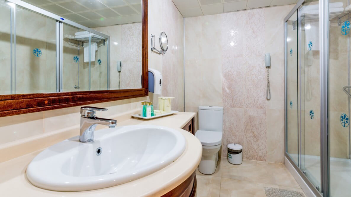 cheap resort hotels in Turkey to Spend holiday with family