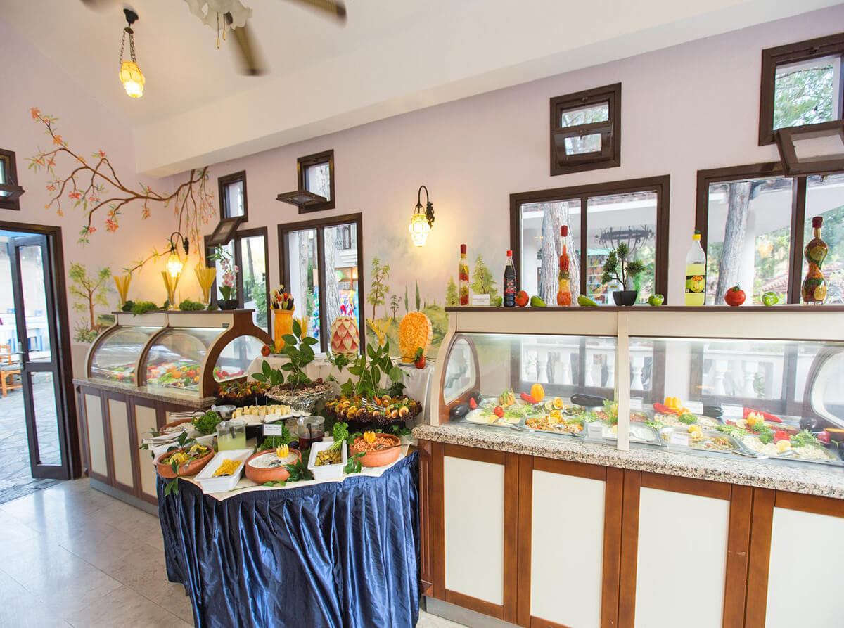 cheap resort hotels to Spend holiday with family