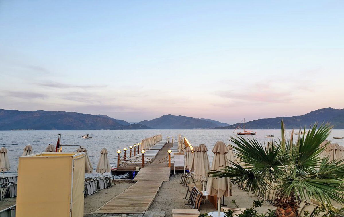 cheap resort hotels to Spend holiday with family