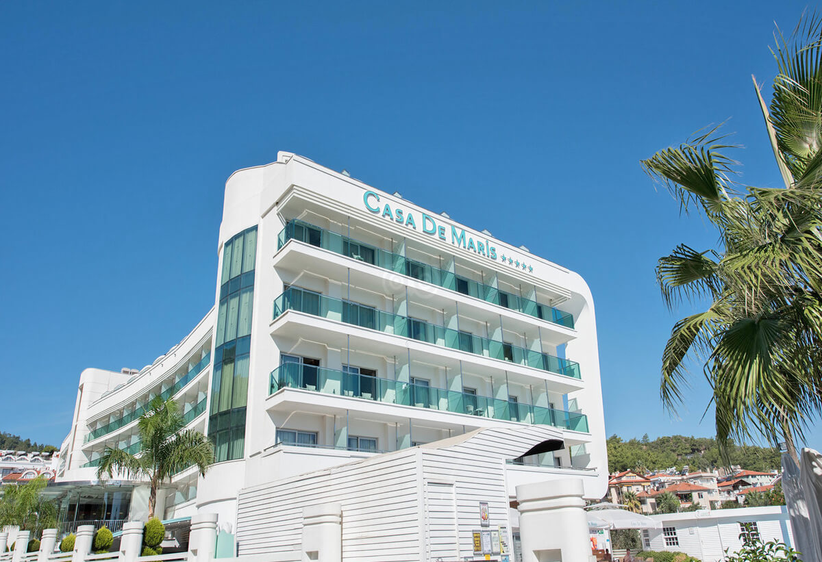 cheap resort hotels to Spend holiday with family