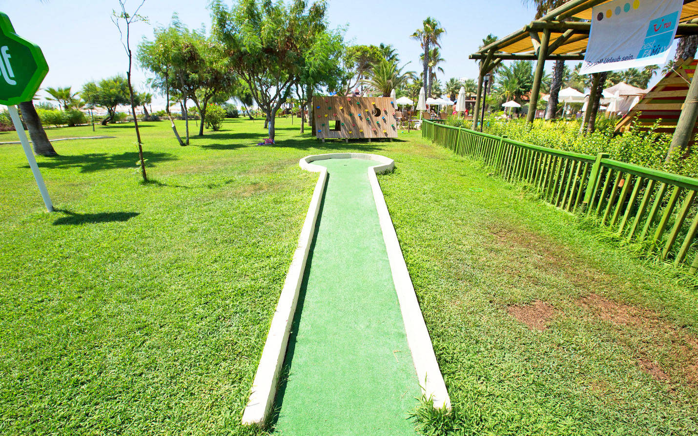 cheap resort hotels in Turkey to Spend holiday with family