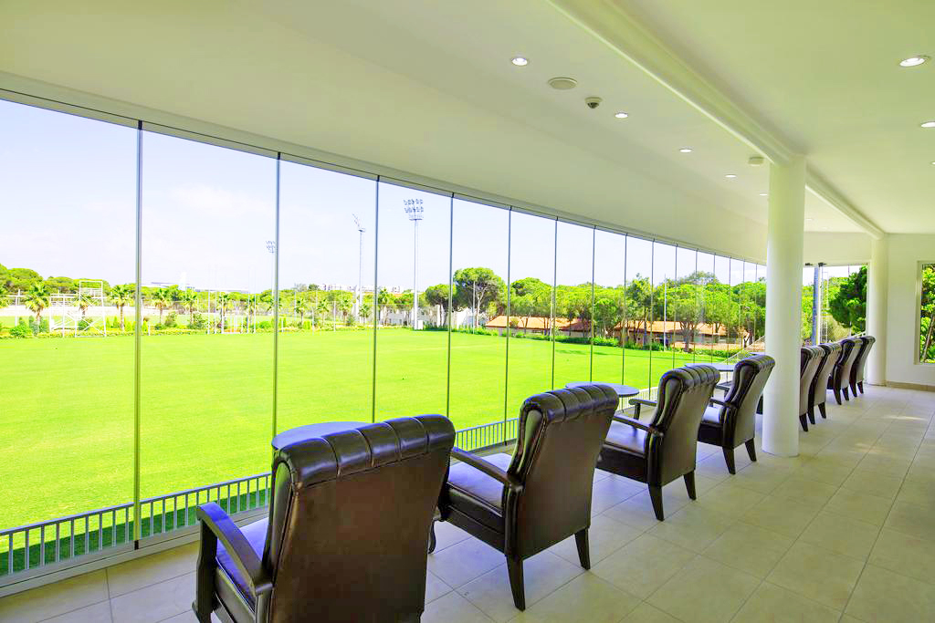 cheap resort hotels in Turkey to Spend holiday with family