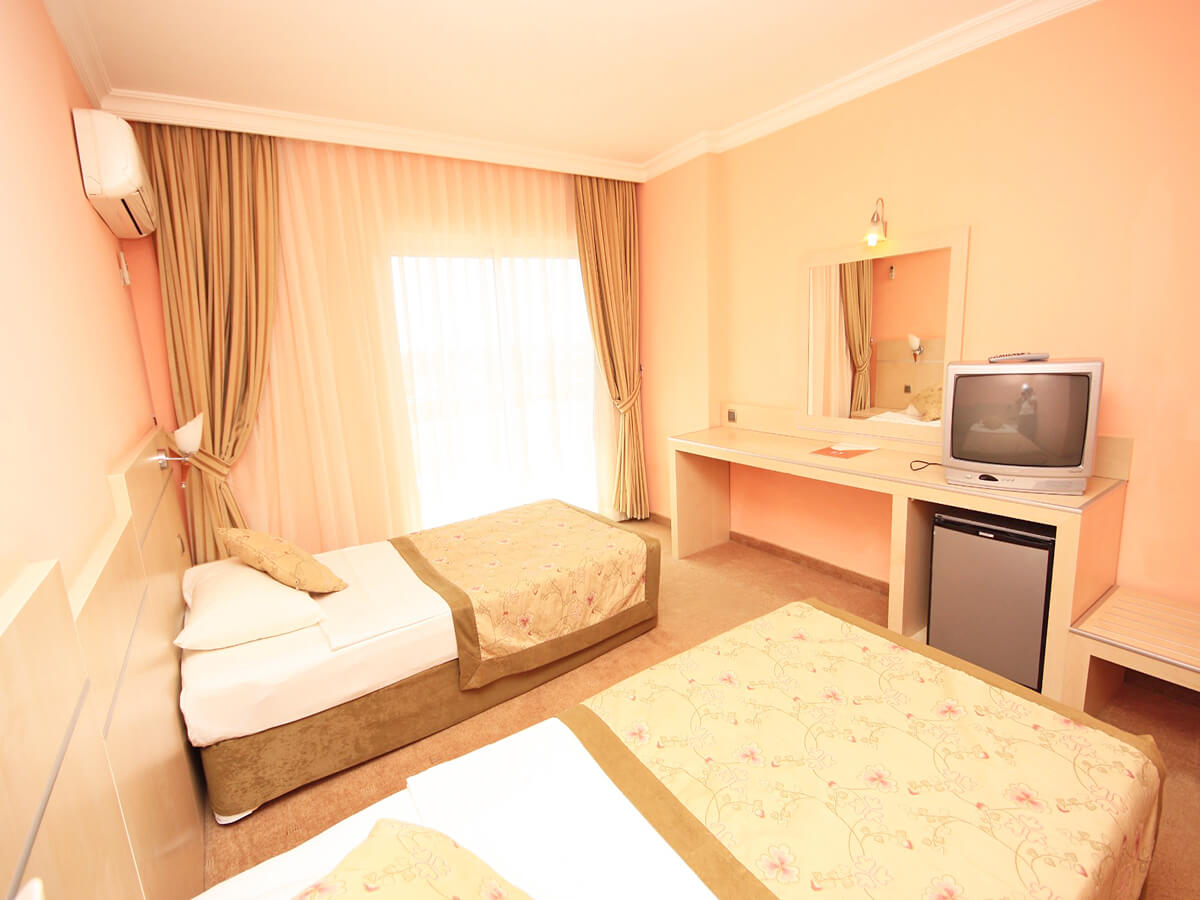 cheap resort hotels to Spend holiday with family