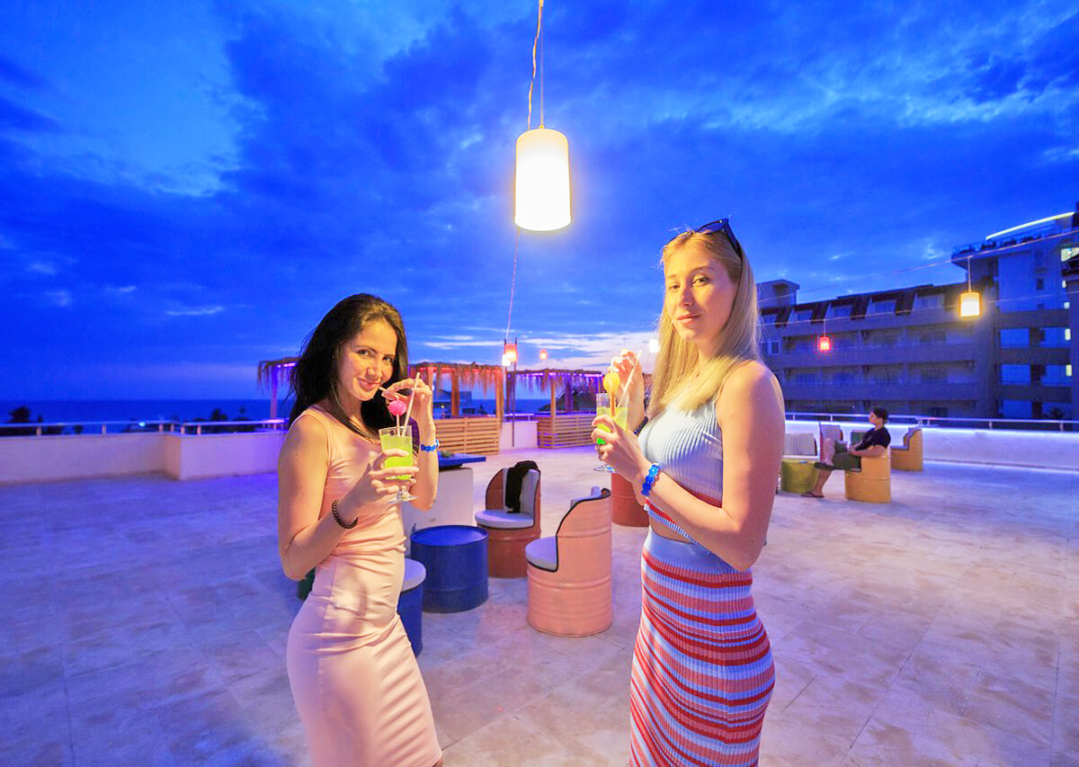 cheap resort hotels to Spend holiday with family