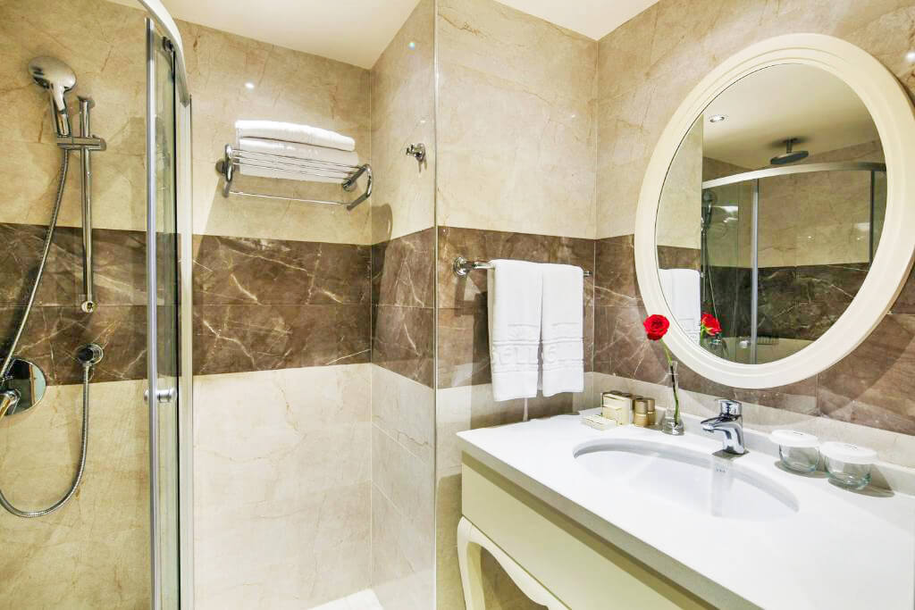 cheap resort hotels in Turkey to Spend holiday with family