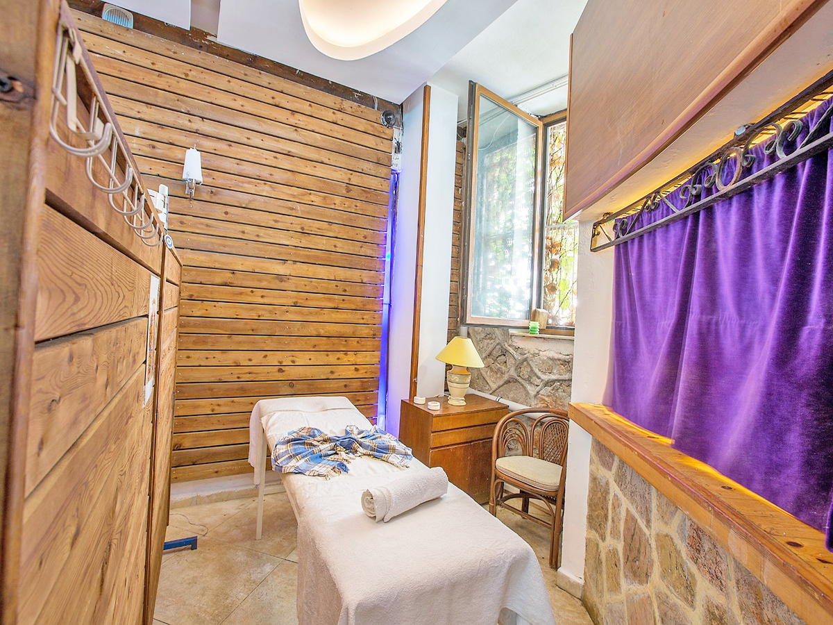 cheap resort hotels in Turkey to Spend holiday with family