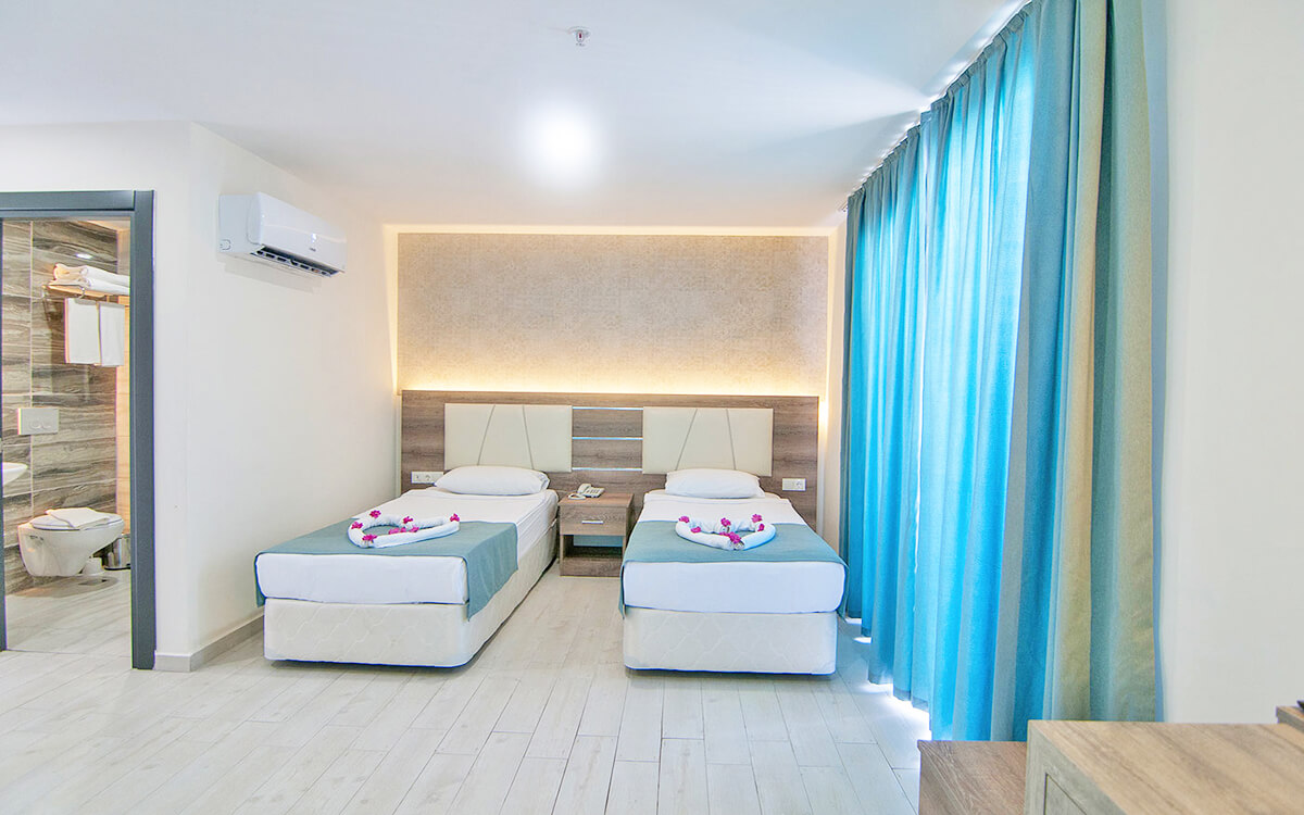 cheap resort hotels to Spend holiday with family