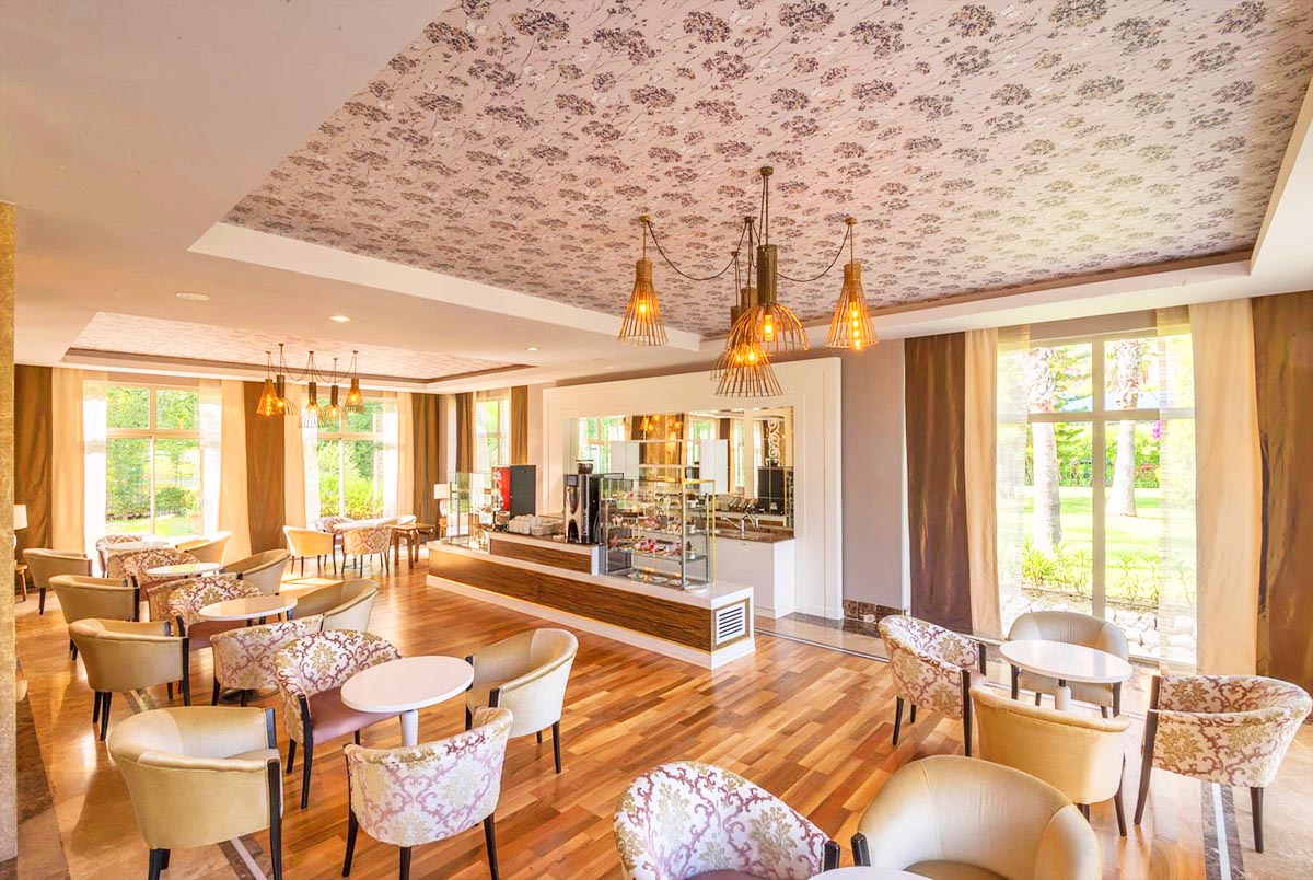 cheap resort hotels to Spend holiday with family