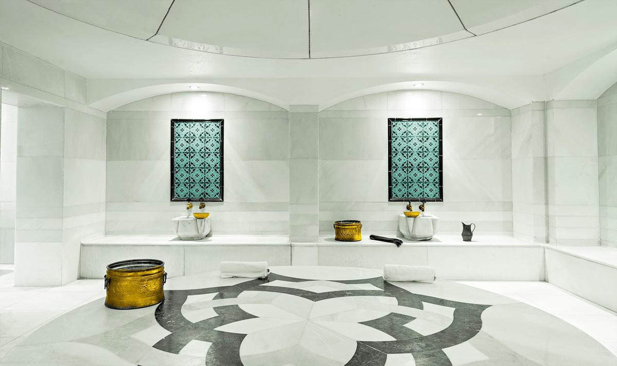 cheap resort hotels to Spend holiday with family