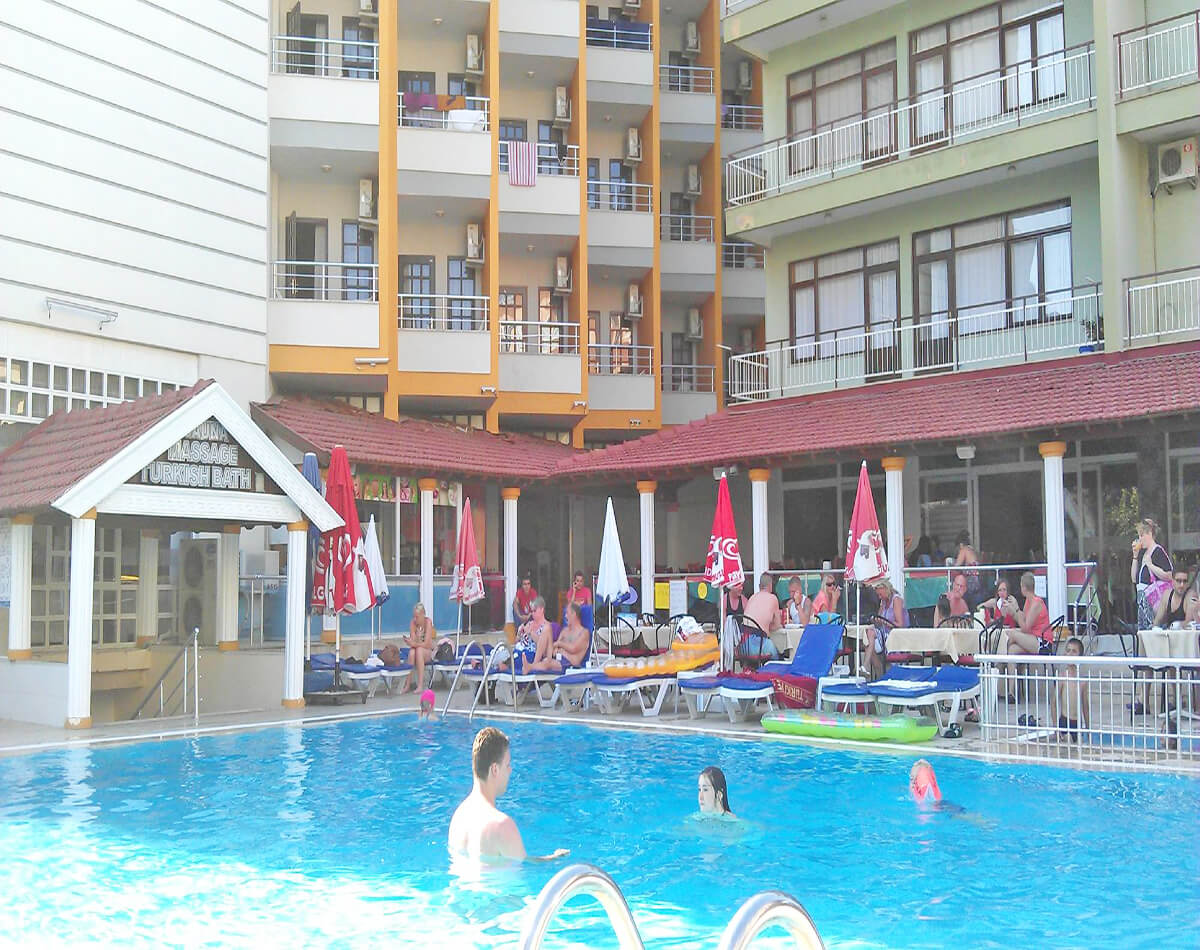 cheap resort hotels to Spend holiday with family