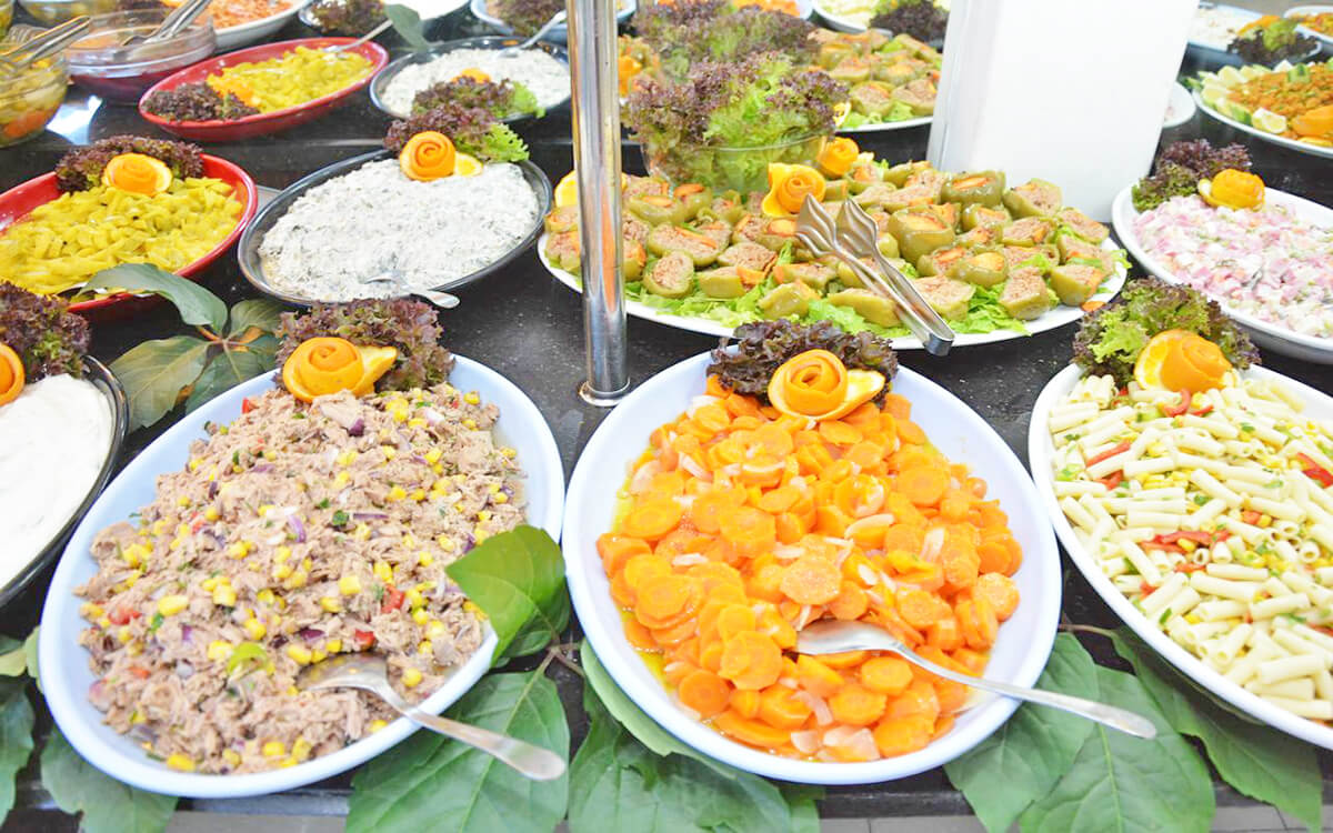 cheap resort hotels to Spend holiday with family