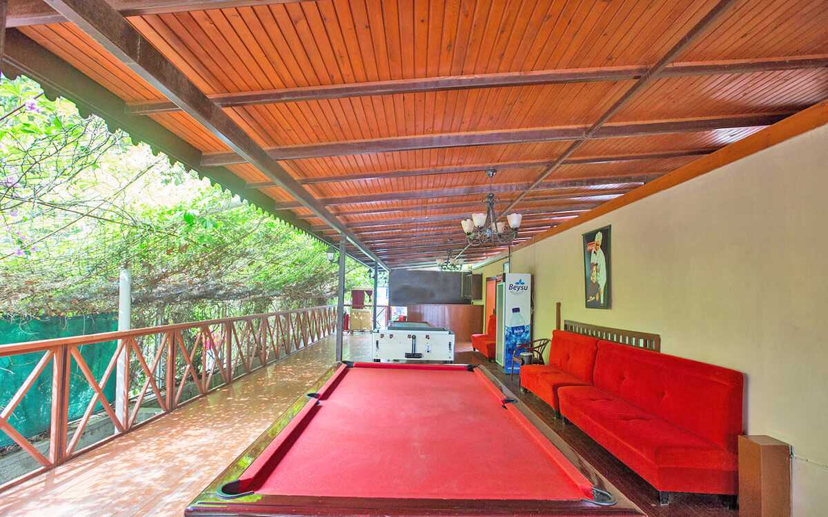 cheap resort hotels to Spend holiday with family