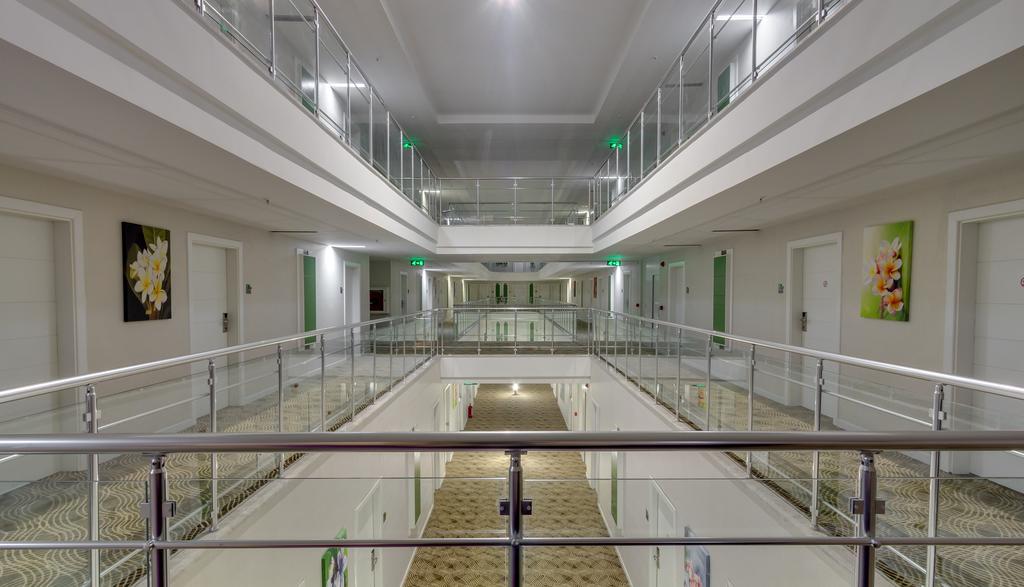 cheap resort hotels to Spend holiday with family