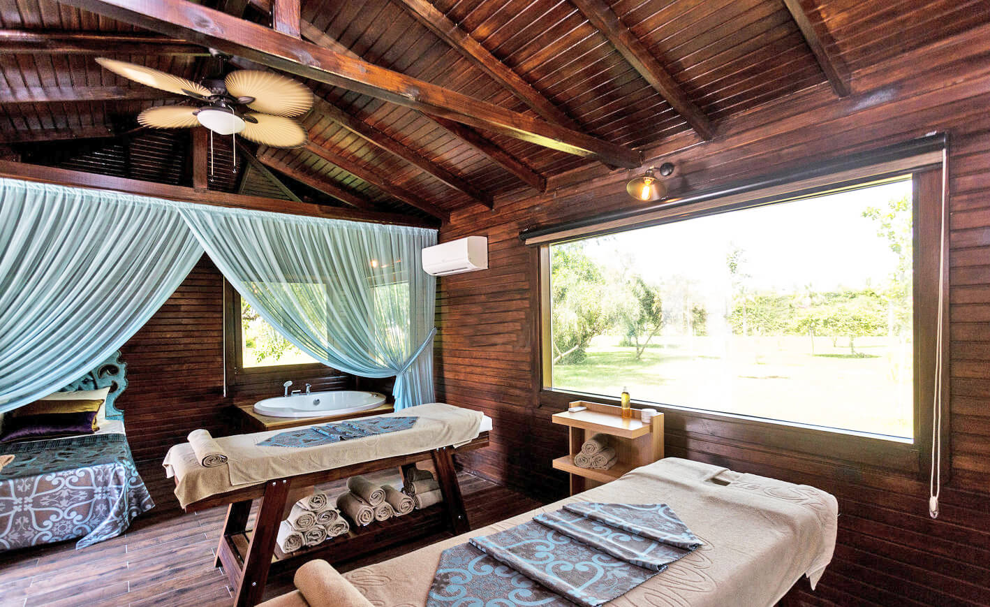 cheap resort hotels in Turkey to Spend holiday with family