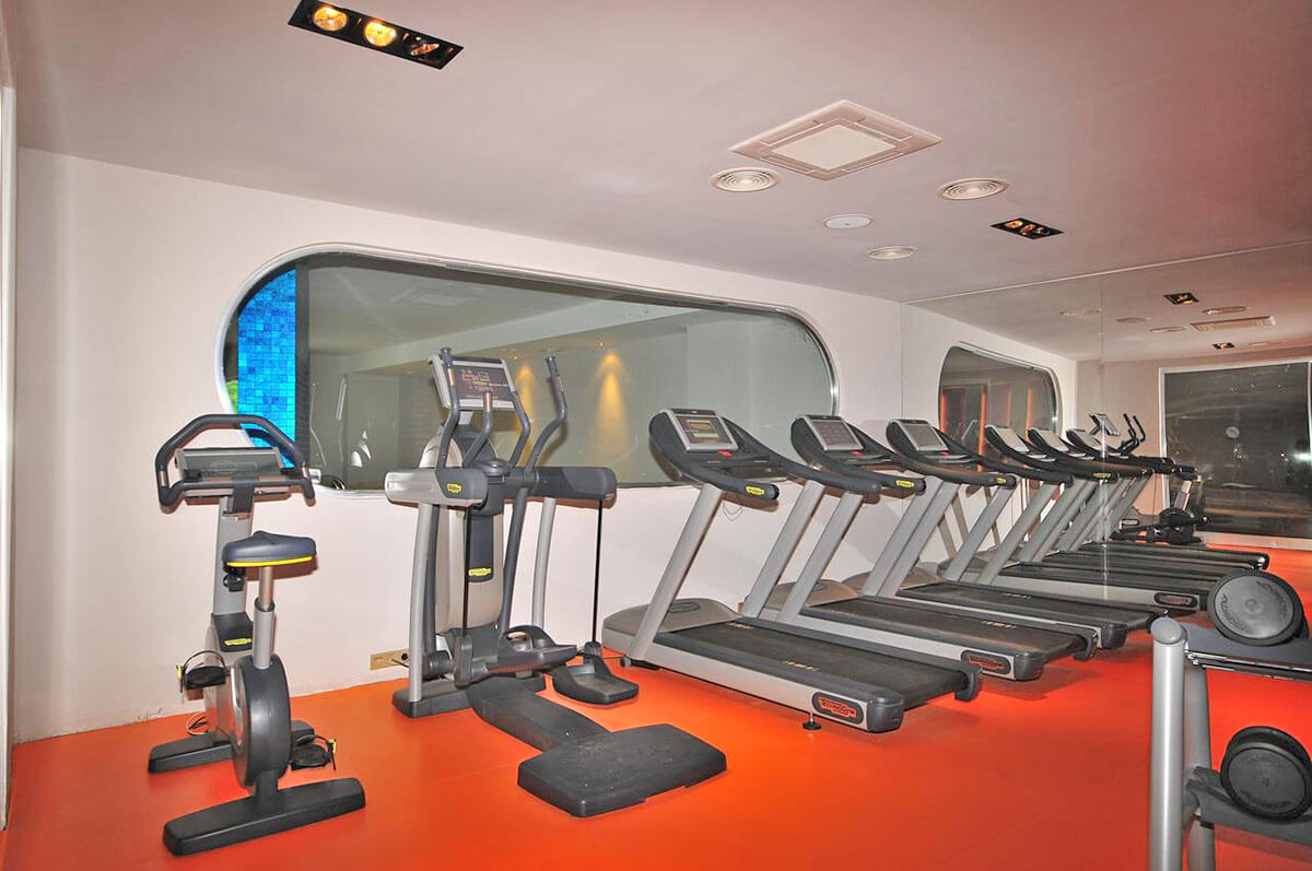 cheap resort hotels to Spend holiday with family