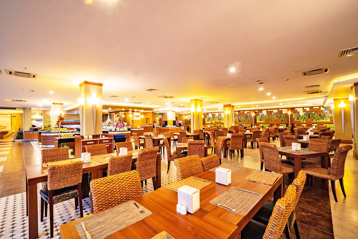 cheap resort hotels to Spend holiday with family