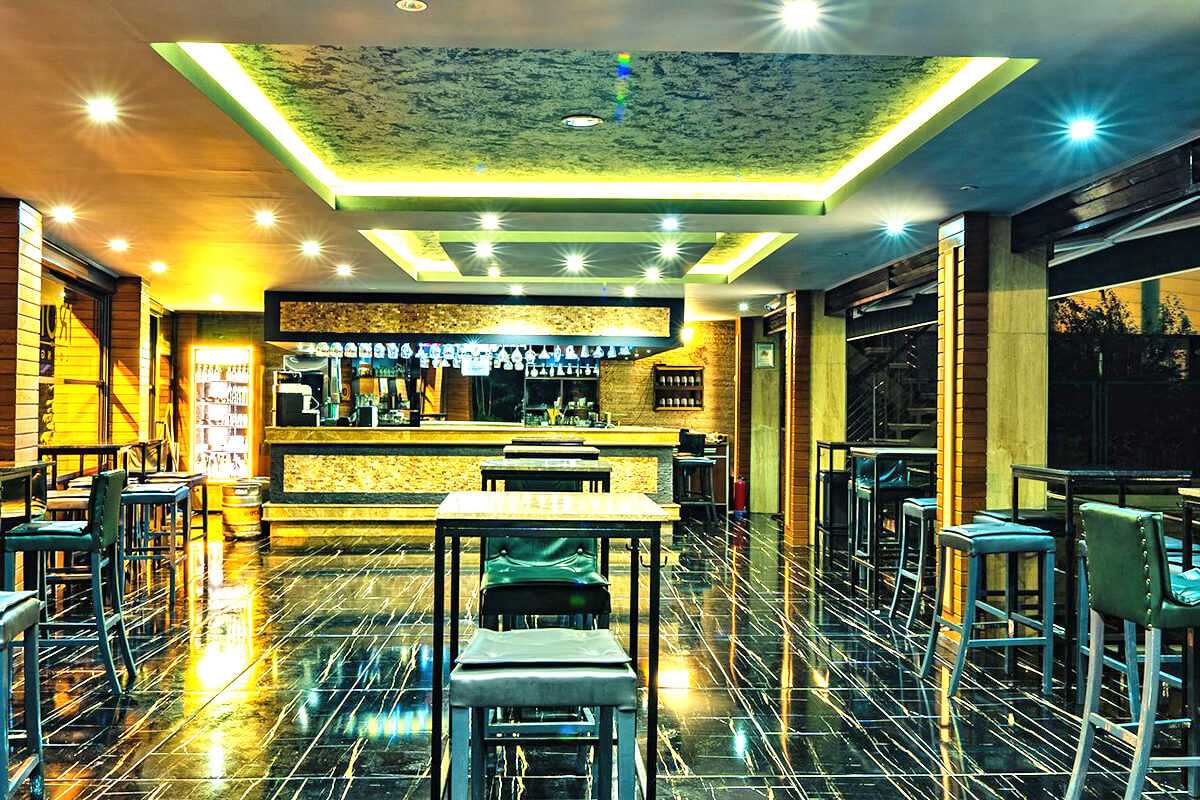 cheap resort hotels to Spend holiday with family