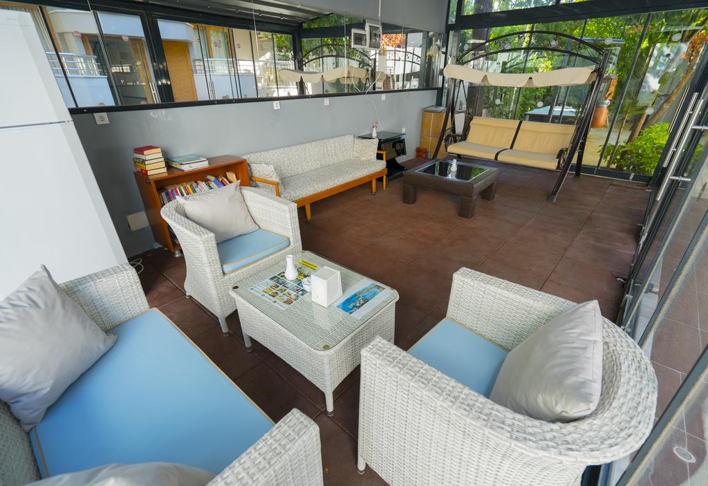 cheap resort hotels to Spend holiday with family