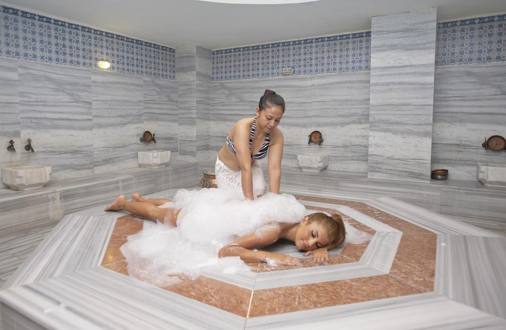 cheap resort hotels to Spend holiday with family