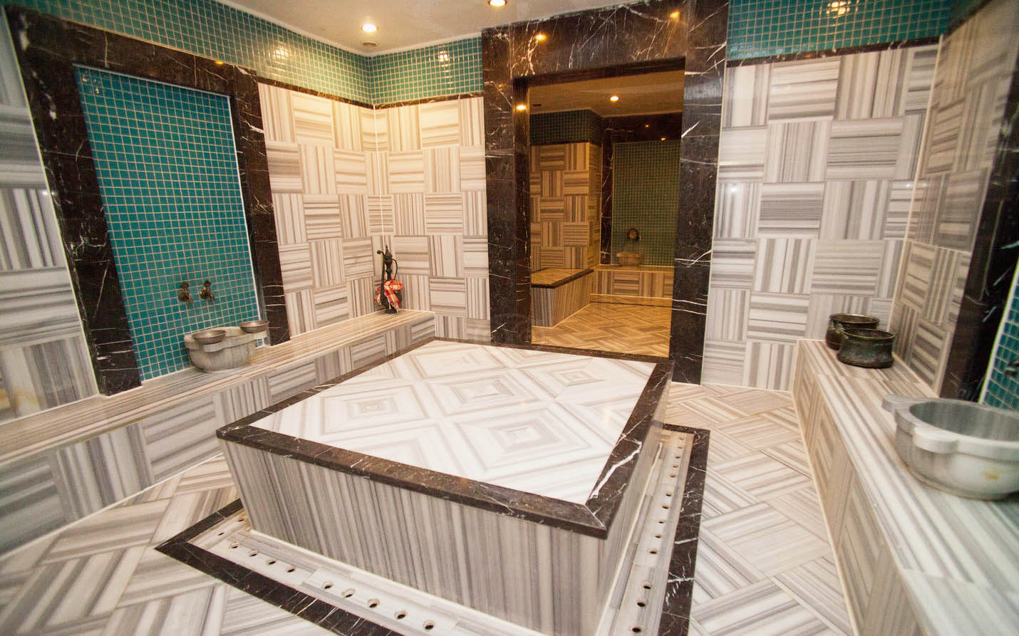 cheap resort hotels in Turkey to Spend holiday with family