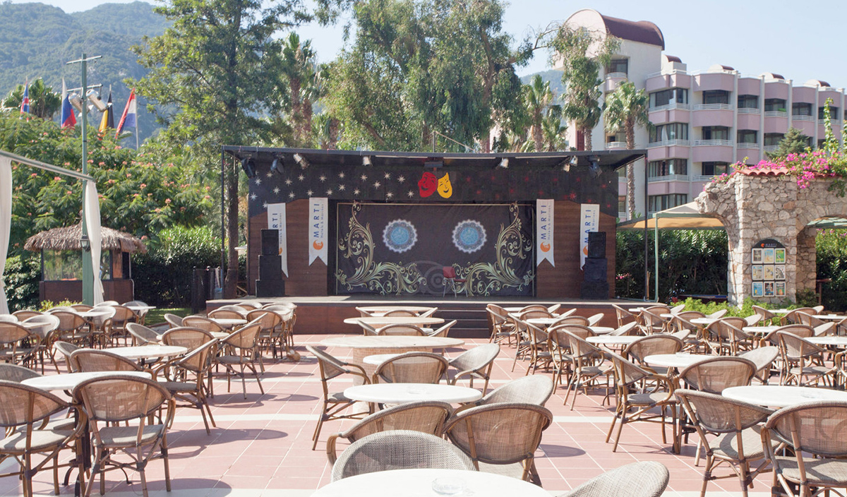 cheap resort hotels in Turkey to Spend holiday with family