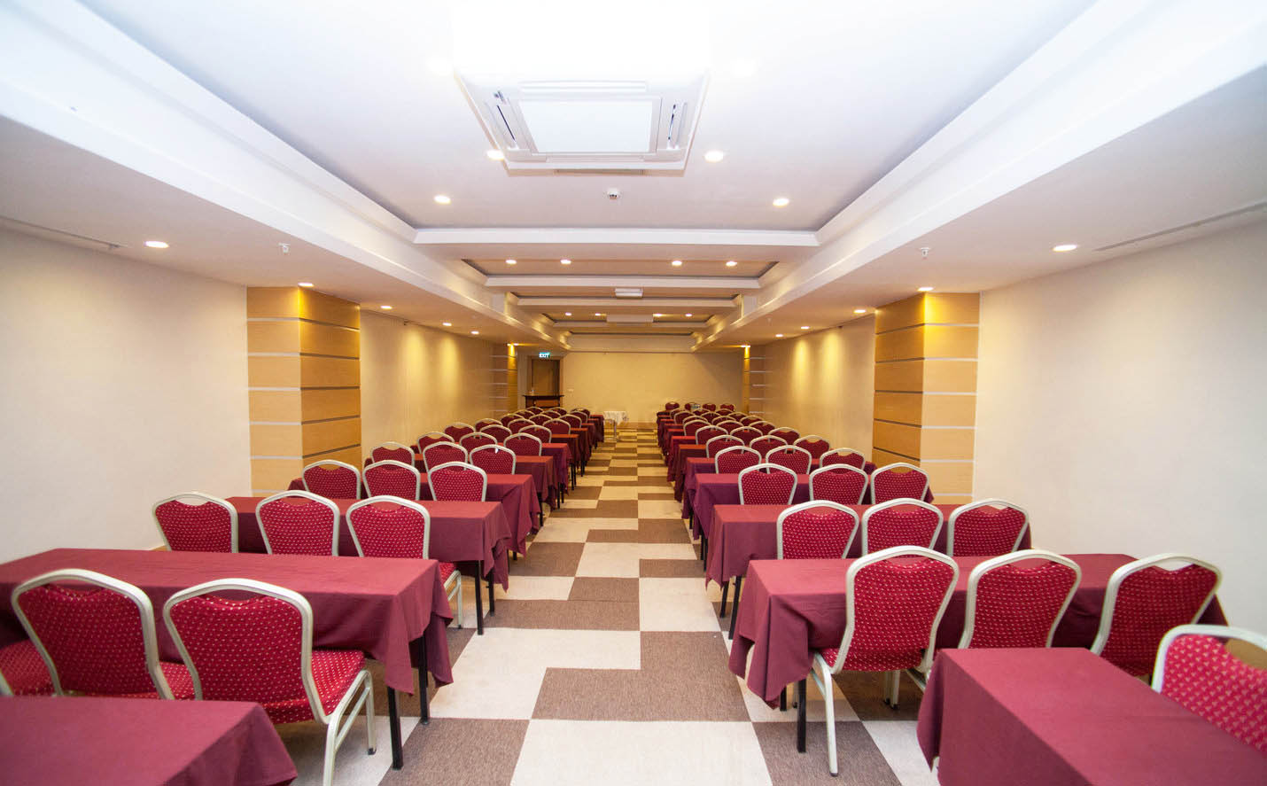 cheap resort hotels in Turkey to Spend holiday with family